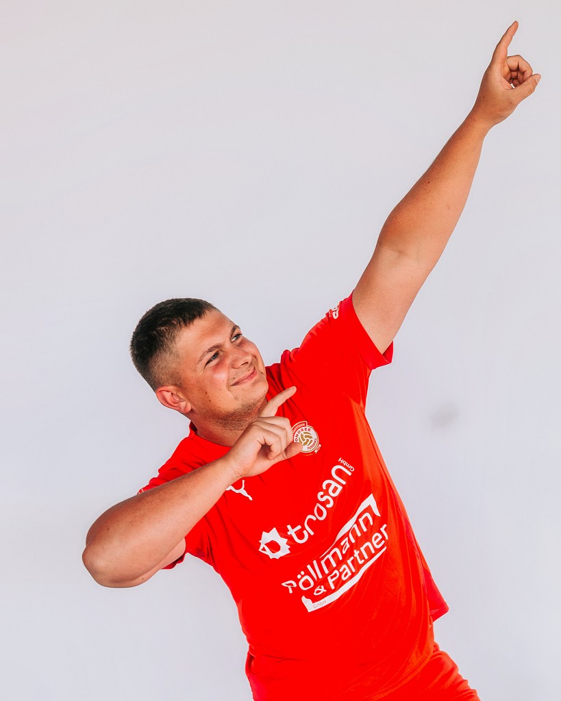 k-2026-09-15_UM_Nachwuchs-220_portrait